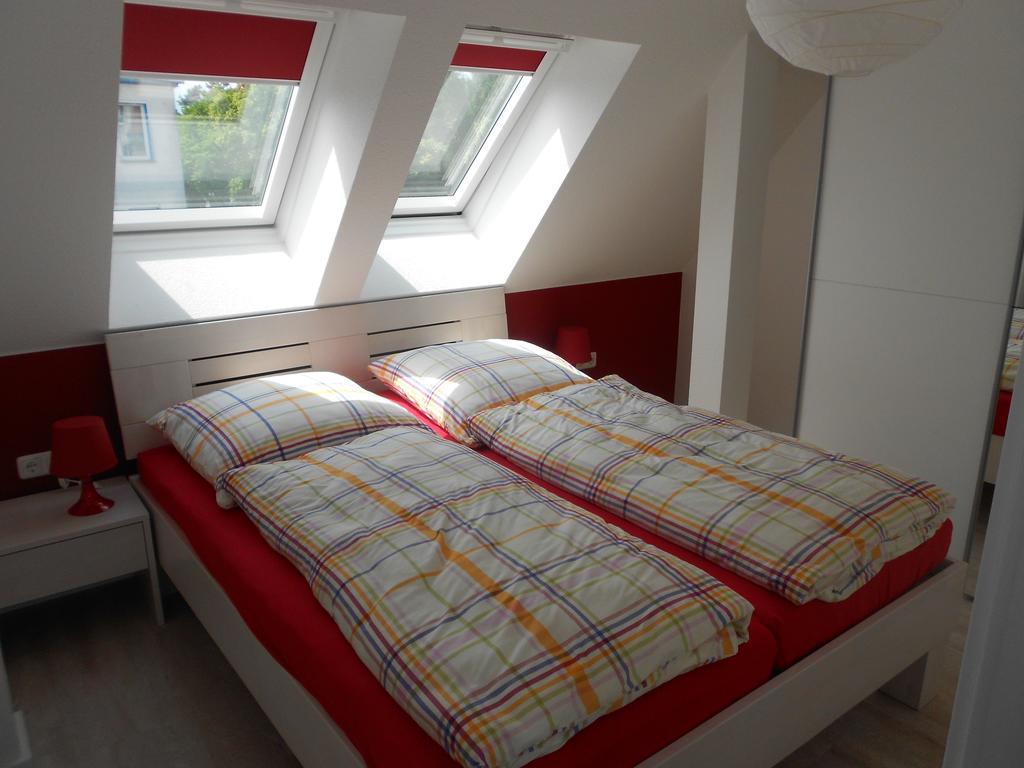 Ferienwohnungen Haus Glueckauf โคลพินซี ห้อง รูปภาพ